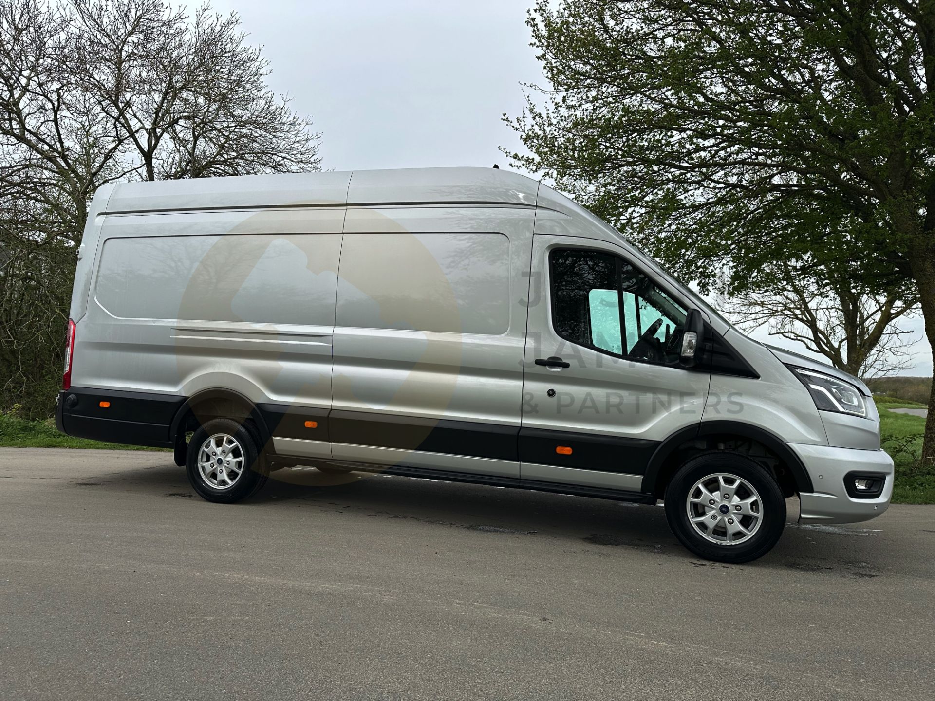 FORD TRANSIT *L4 XLWB HI-ROOF* LIMITED EDITION (2022 - FACELIFT) 2.0 TDCI 'ECOBLUE' HYBRID *EURO 6*