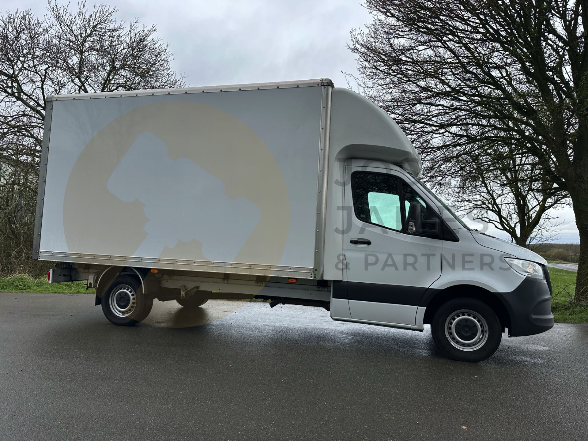 MERCEDES-BENZ SPRINTER 314 CDI *LWB LUTON / BOX VAN* (2020 - NEW MODEL) 140 BHP - 6 SPEED (3500 KG)