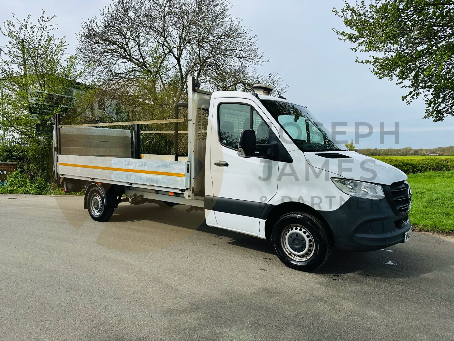 MERCEDES SPRINTER 316CDI LONG WHEEL BASE DROPSIDE WITH ELECTRIC TAIL LIFT -2020 MODEL- 1 OWNER - FSH