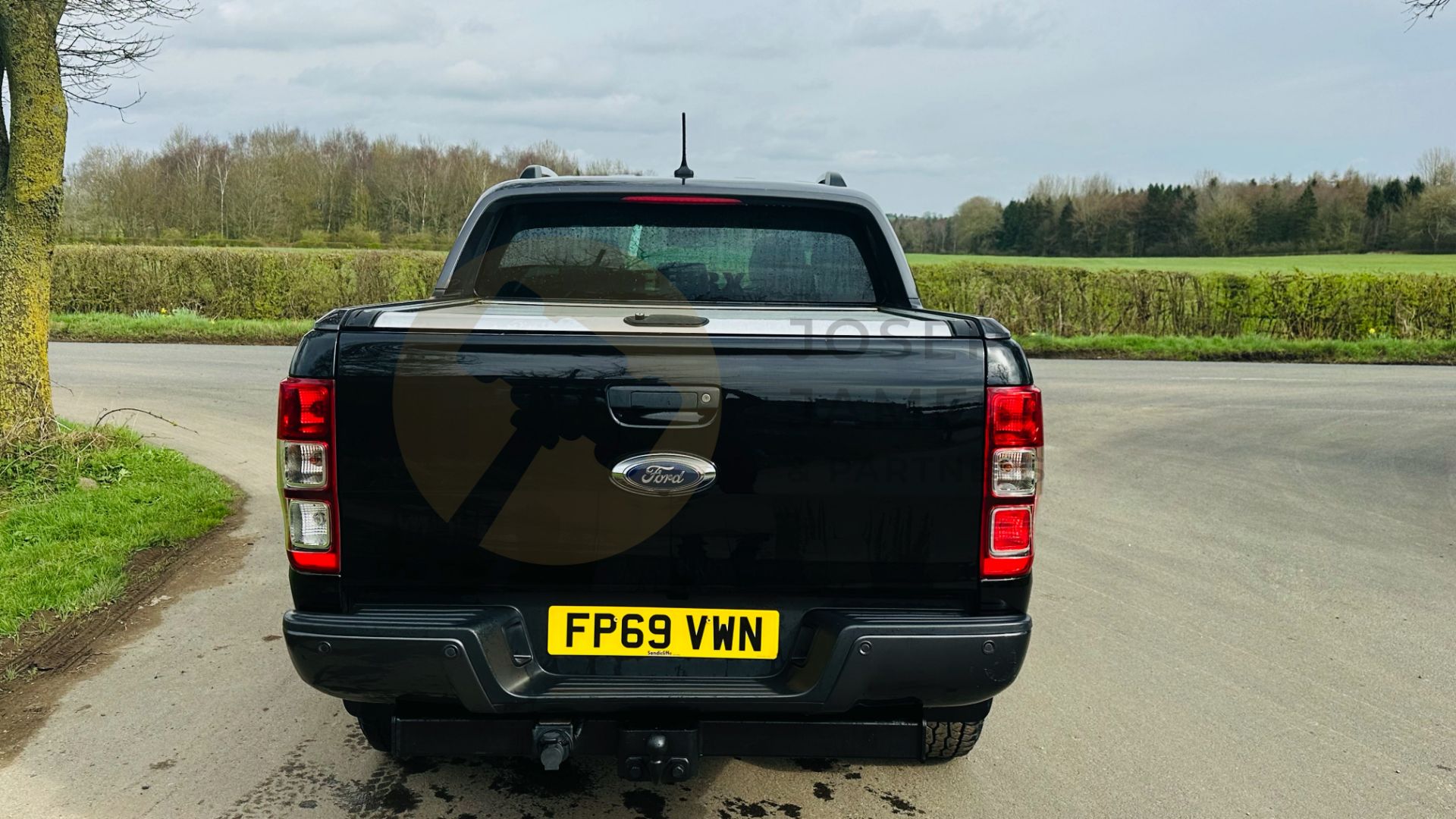 FORD RANGER *WILDTRAK* DOUBLE CAB PICK-UP (2020 - FACELIFT MODEL) 2.0 TDCI 'ECOBLUE' - 10 SPEED AUTO - Image 11 of 45