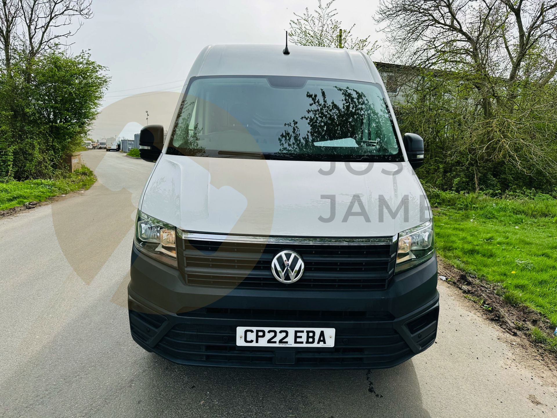 (ON SALE) VOLKSWAGEN CRAFTER CR35 *LWB HI-ROOF* (2022 - FACELIFT MODEL) 2.0 TDI 'BLUE-MOTION' - Image 3 of 27