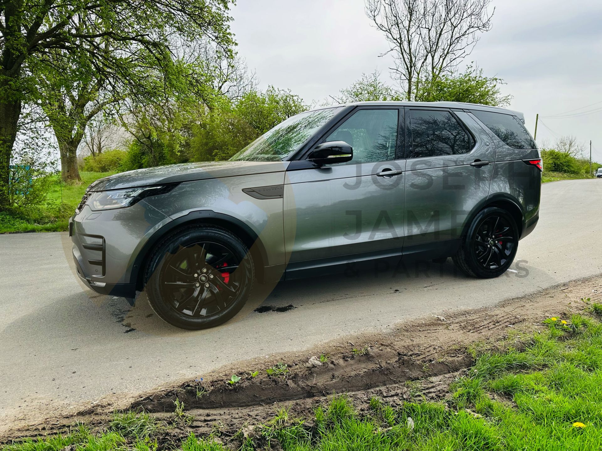 (On Sale) LAND ROVER DISCOVERY *HSE EDITION* AUTOMATIC (2017) 7 SEATER-ONLY 89K MILES - FULLY LOADED - Image 7 of 48