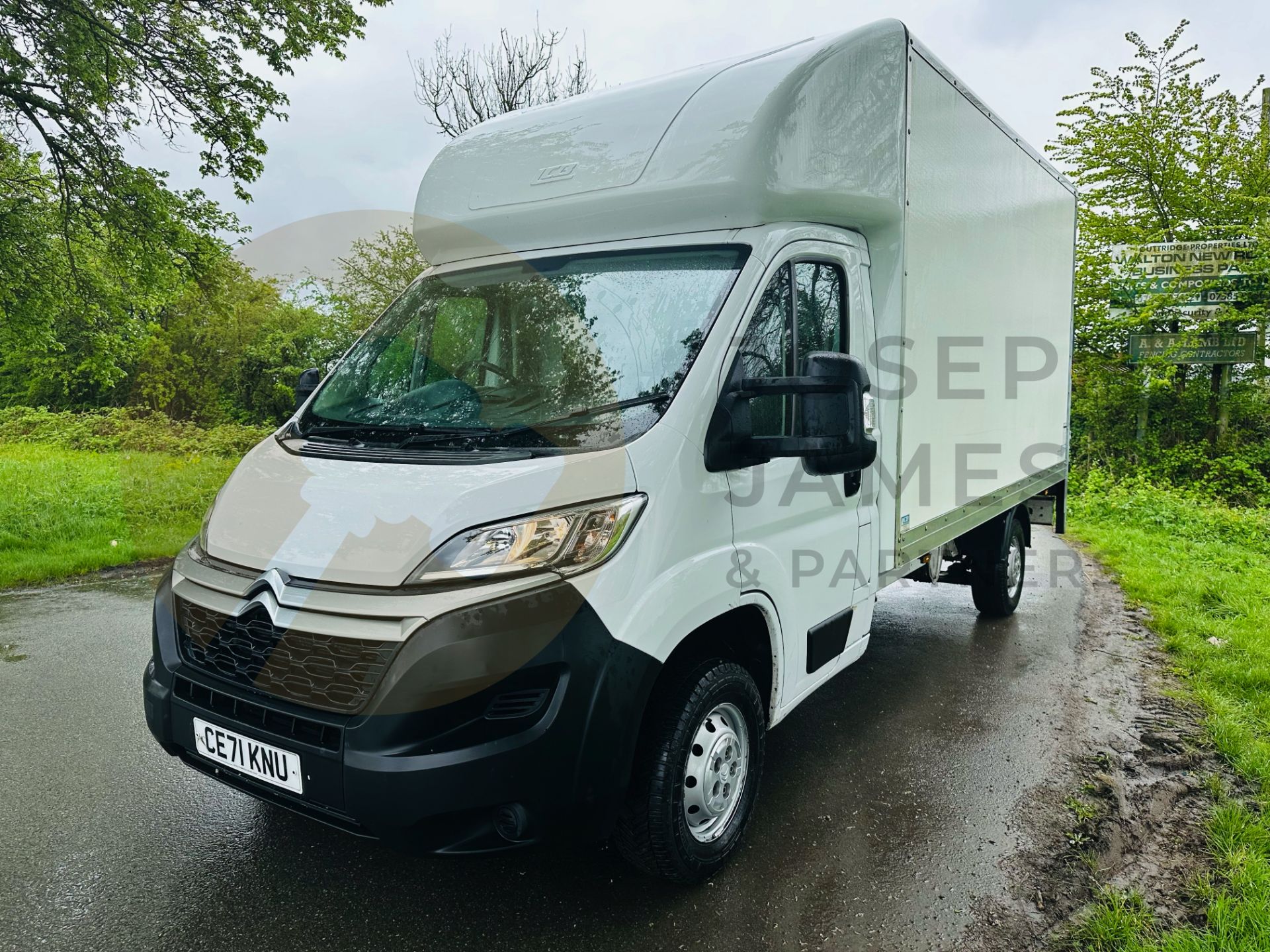 CITROEN RELAY *LWB - LUTON / BOX VAN* (2022 - EURO 6) 2.2 BLUE HDI - 6 SPEED (3500 KG) *TAIL-LIFT* - Bild 4 aus 30