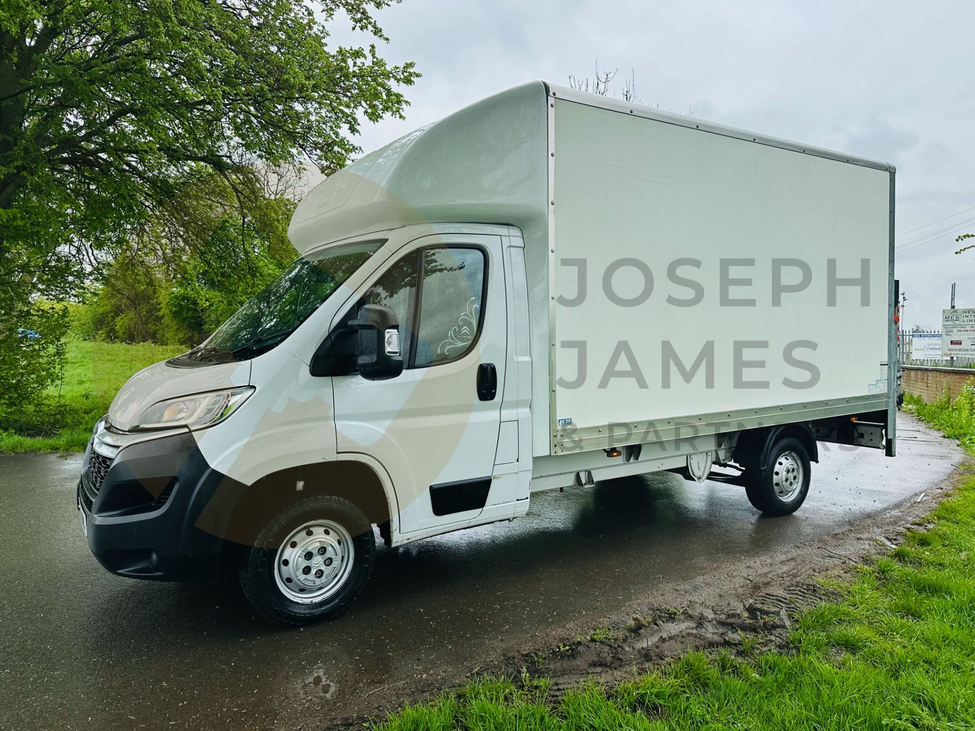 CITROEN RELAY *LWB - LUTON / BOX VAN* (2022 - EURO 6) 2.2 BLUE HDI - 6 SPEED (3500 KG) *TAIL-LIFT* - Bild 5 aus 30