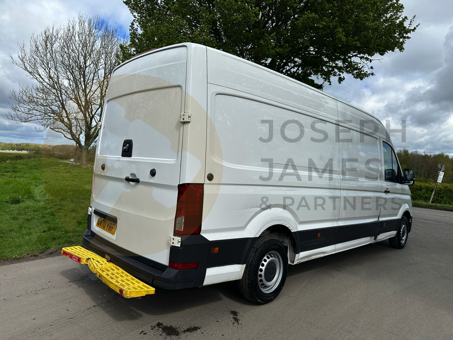 MAN TGE 3.140 2.0TDI (140) LWB (2021 MODEL) 6 SPEED - ELEC PACK - 3 SEATER - EURO 6 - 1 OWNER - Image 12 of 35