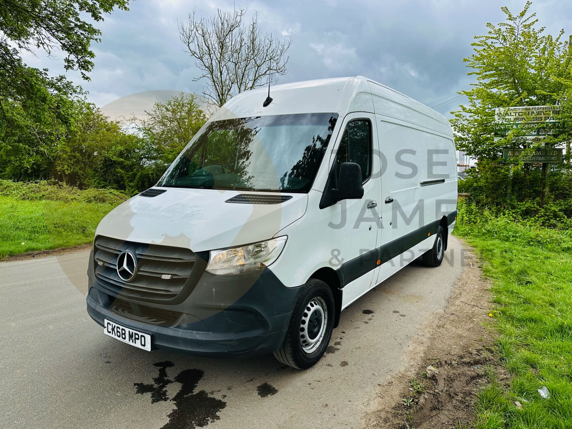 MERCEDES-BENZ SPRINTER 314 CDI *LWB HI-ROOF PANEL VAN* (2019 - EURO 6) 140 BHP - 6 SPEED *U-LEZ* - Image 4 of 27