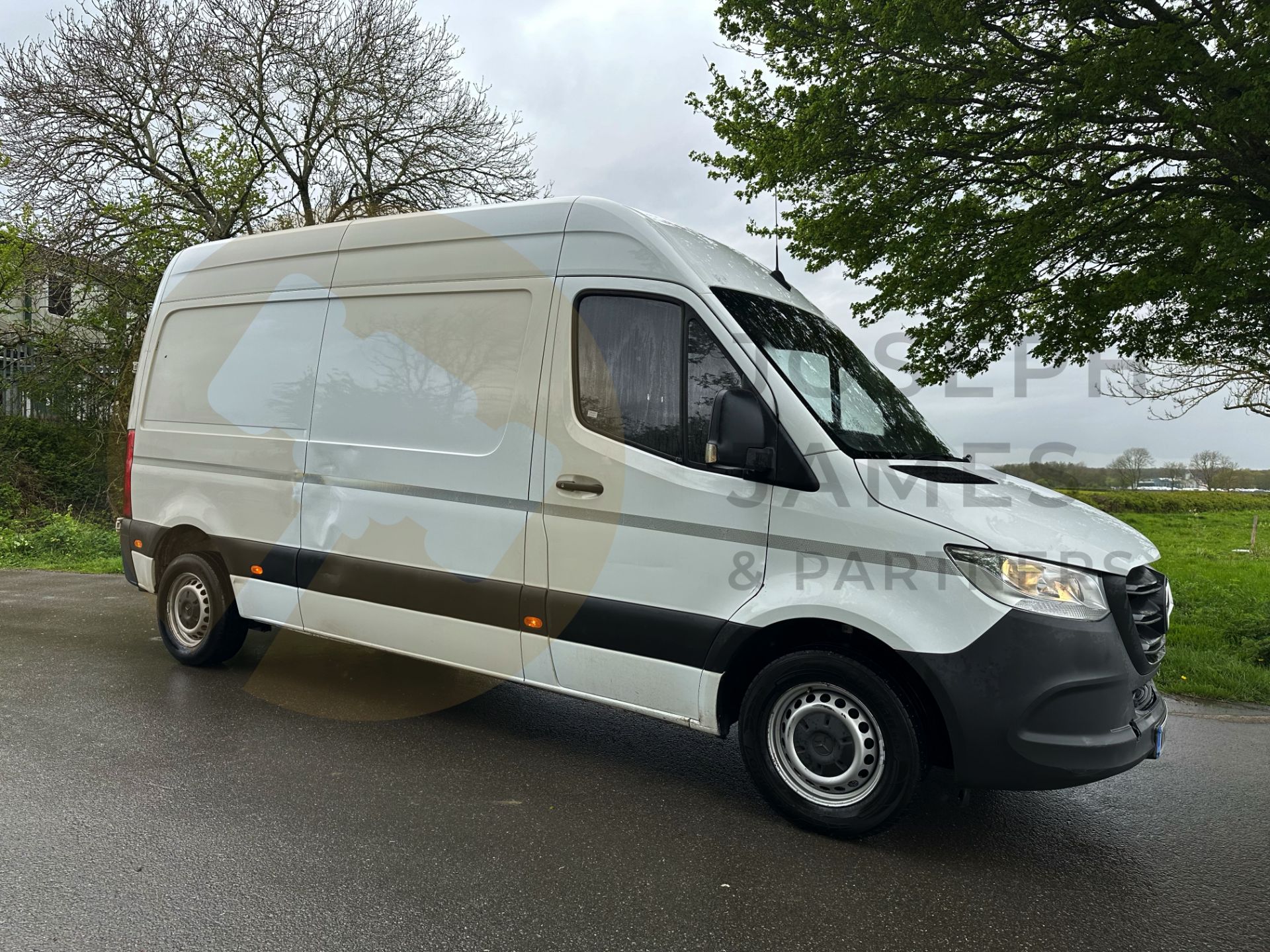 MERCEDES-BENZ SPRINTER 314 CDI *MWB HI-ROOF* (2020 - EURO 6) 140 BHP - 6 SPEED (1 OWNER) *U-LEZ* - Bild 2 aus 39