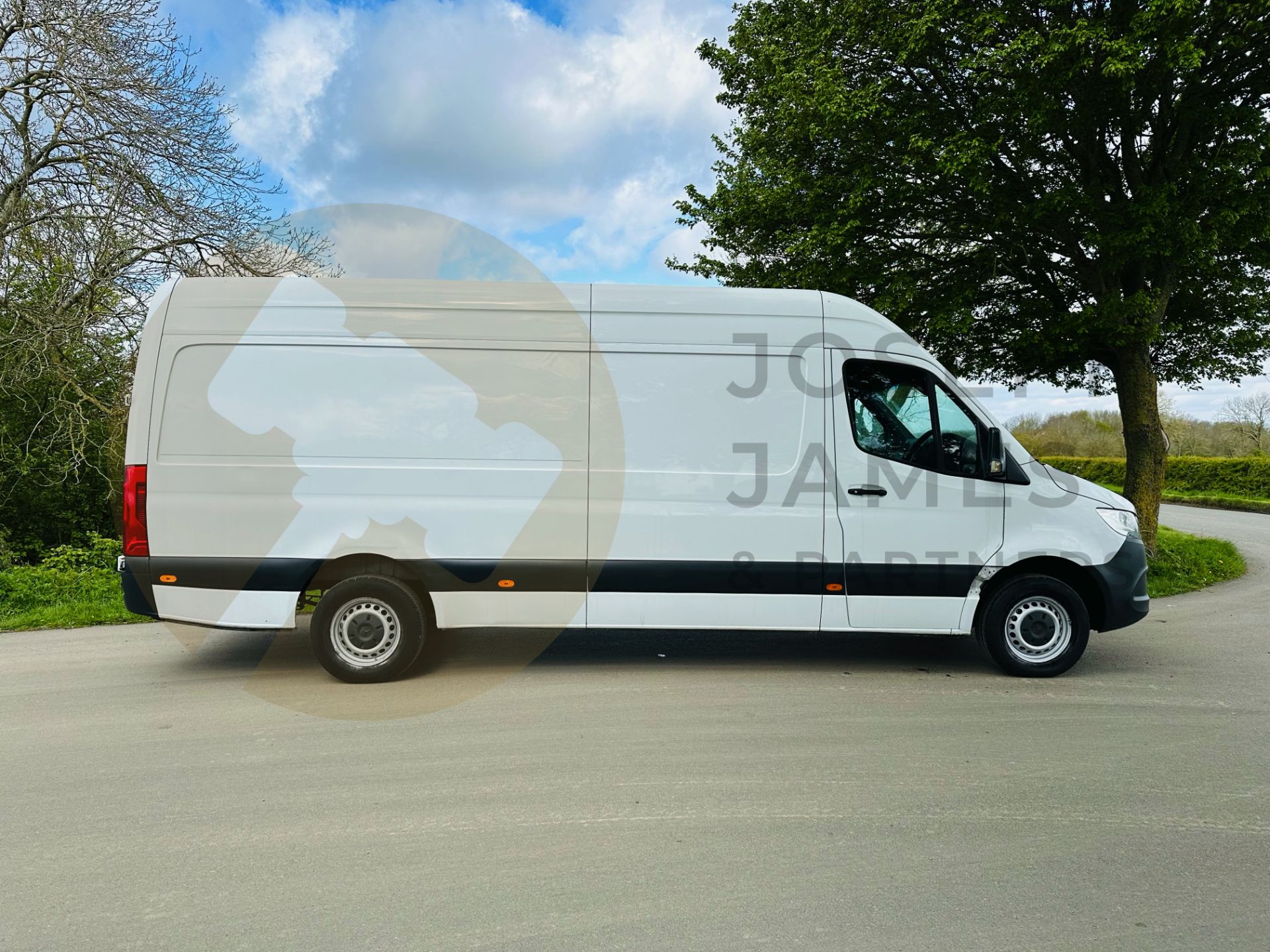 MERCEDES-BENZ SPRINTER 314 CDI *PROGRESSIVE* LWB HI-ROOF (2021 - FACELIFT MODEL) 150 BHP *EURO 6* - Image 10 of 31