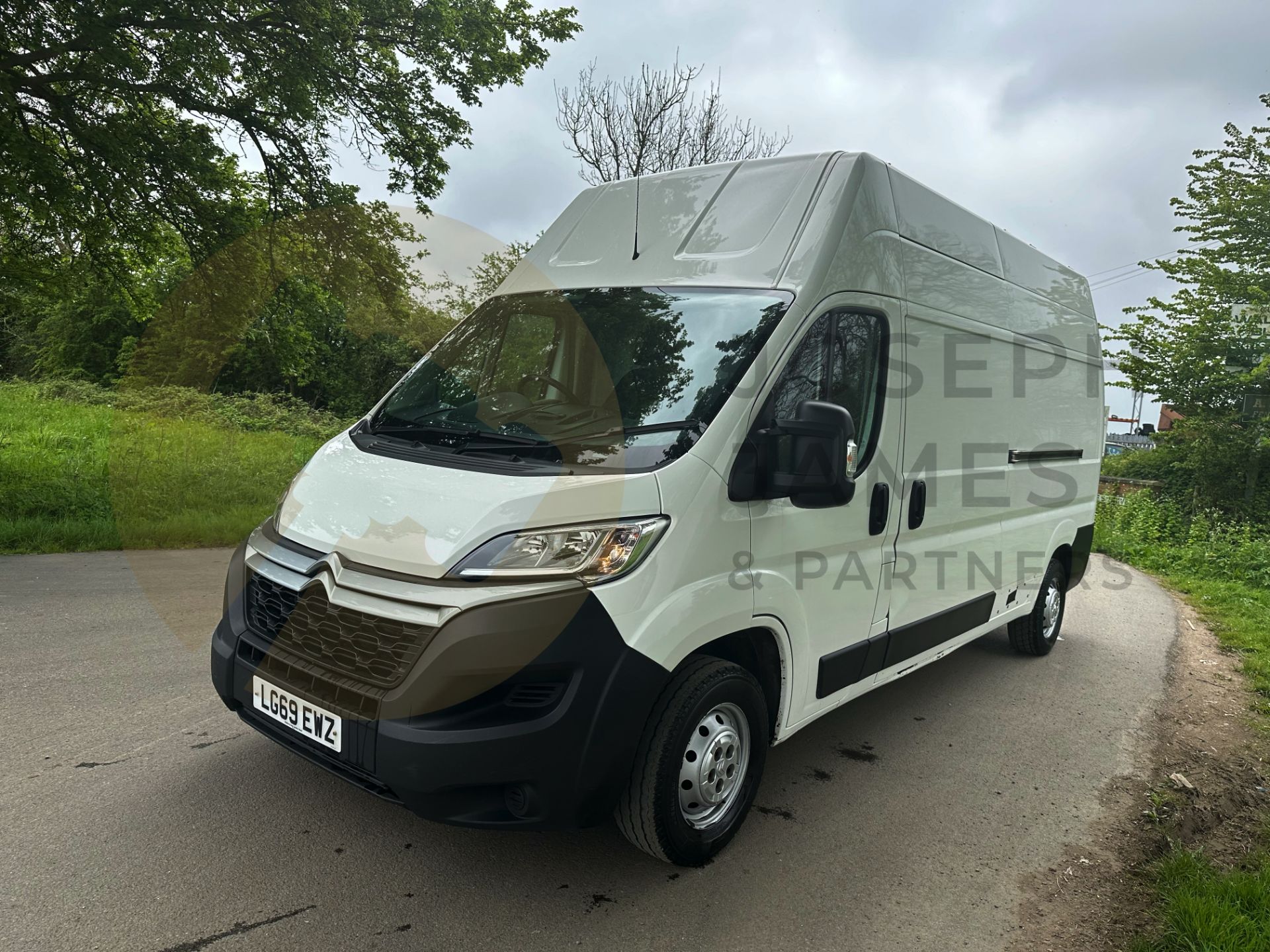 (On Sale) CITROEN RELAY *ENTERPRISE* LWB EXTRA HI-ROOF (2020 - EURO 6) 2.2 BLUE HDI *AIR CON & NAV* - Image 5 of 41