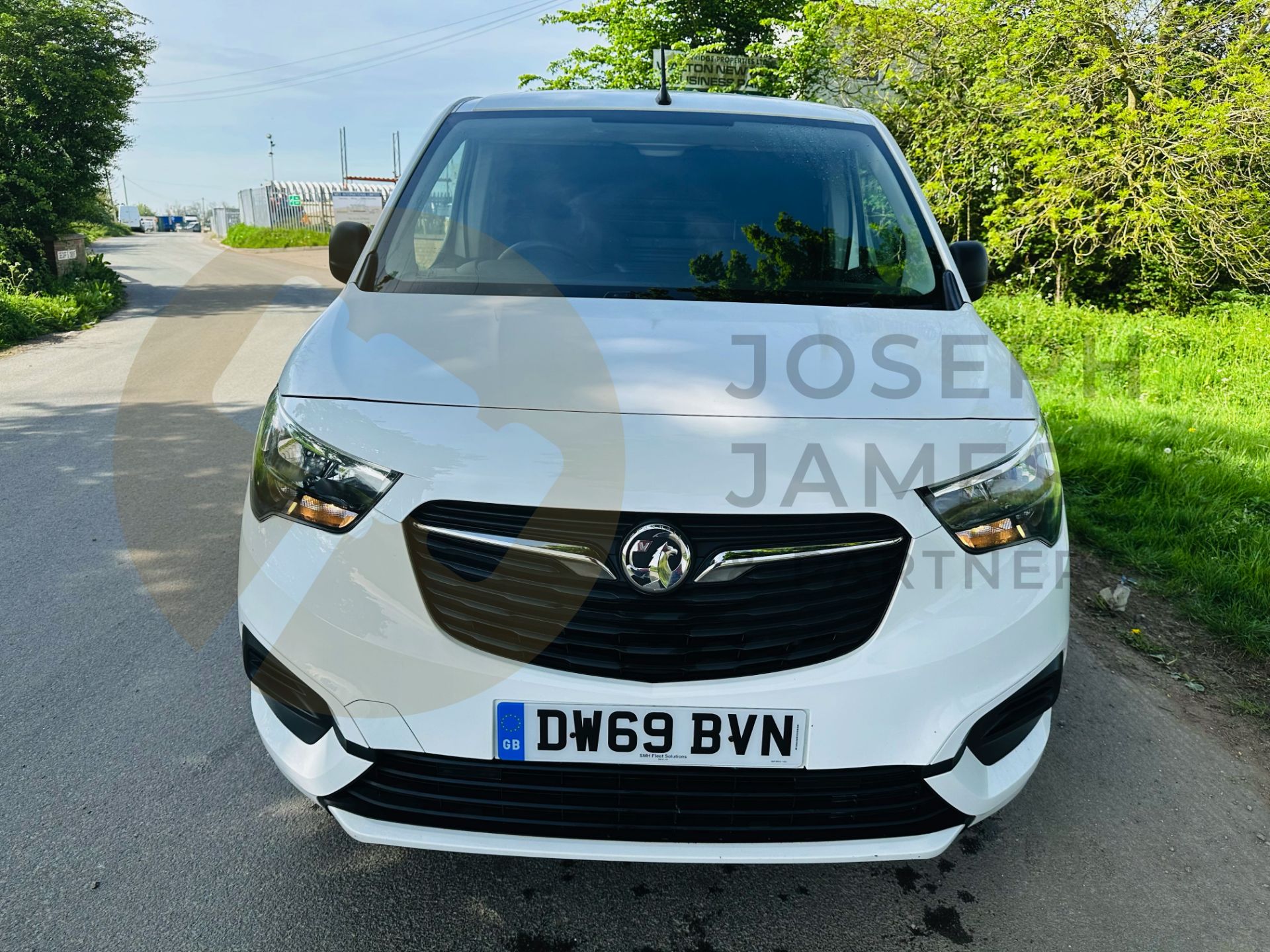VAUXHALL COMBO 2300 S/S *SPORTIVE EDITION* (BLUEINJECTION) - 2020 MODEL - ONLY 79K MILES - EURO 6! - Bild 3 aus 28