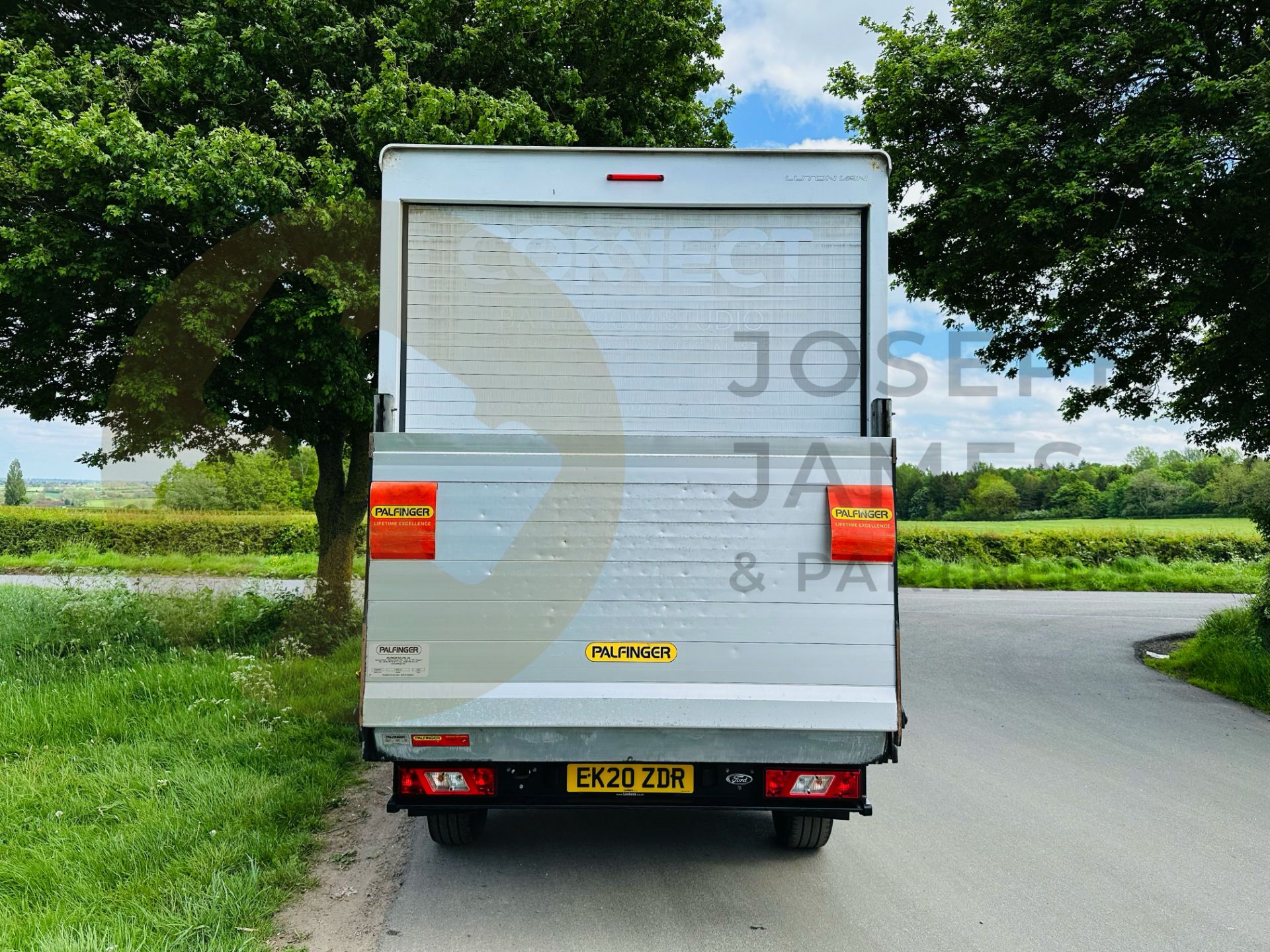 FORD TRANSIT 130 T350 *LUTON / BOX VAN* (2020 - EURO 6) 2.0 TDCI 'ECOBLUE' *LEADER EDITION* - Image 8 of 28