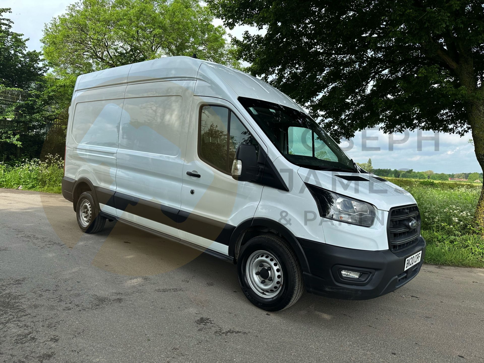 FORD TRANSIT *LWB HI-ROOF* (2020 - FACELIFT MODEL) 2.0 TDCI 'ECOBLUE' (EURO 6) *LEADER EDITION* - Image 3 of 39