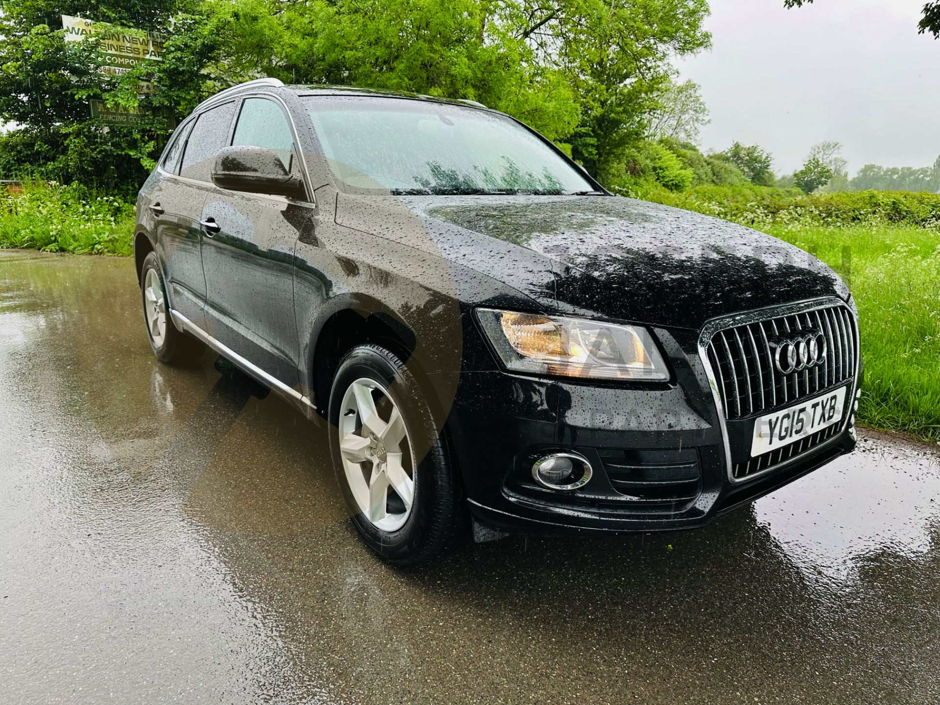 (ON SALE) AUDI Q5 2.0 TDI *QUATTRO EDITION* (2015) AUTO STOP/START (NO VAT - SAVE 20%) - Image 2 of 40