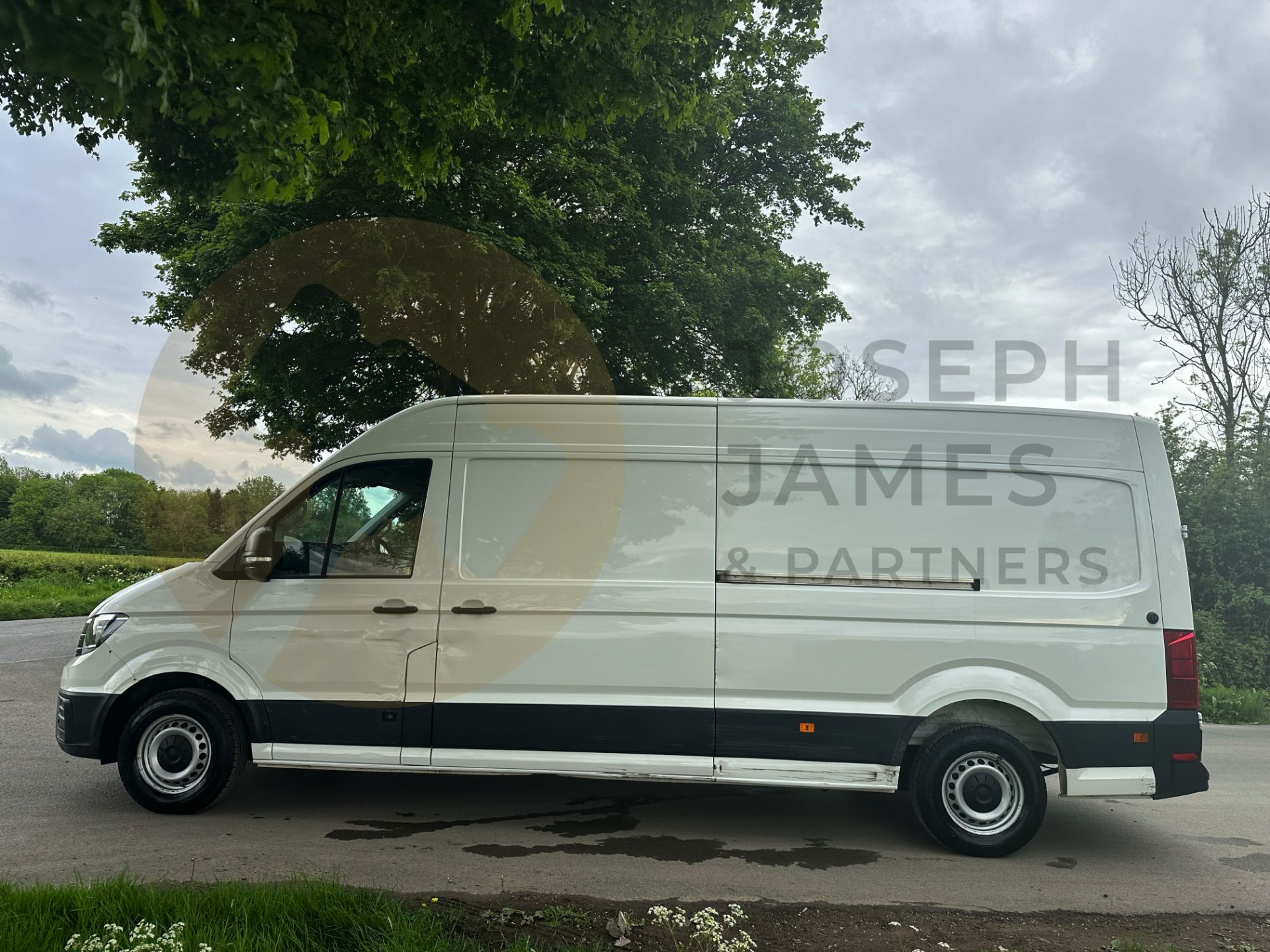 VOLKSWAGEN CRAFTER CR35 *LWB HI-ROOF* (2020 - EURO 6) 2.0 TDI - 140 BHP *TRENDLINE EDITION* - Image 8 of 40