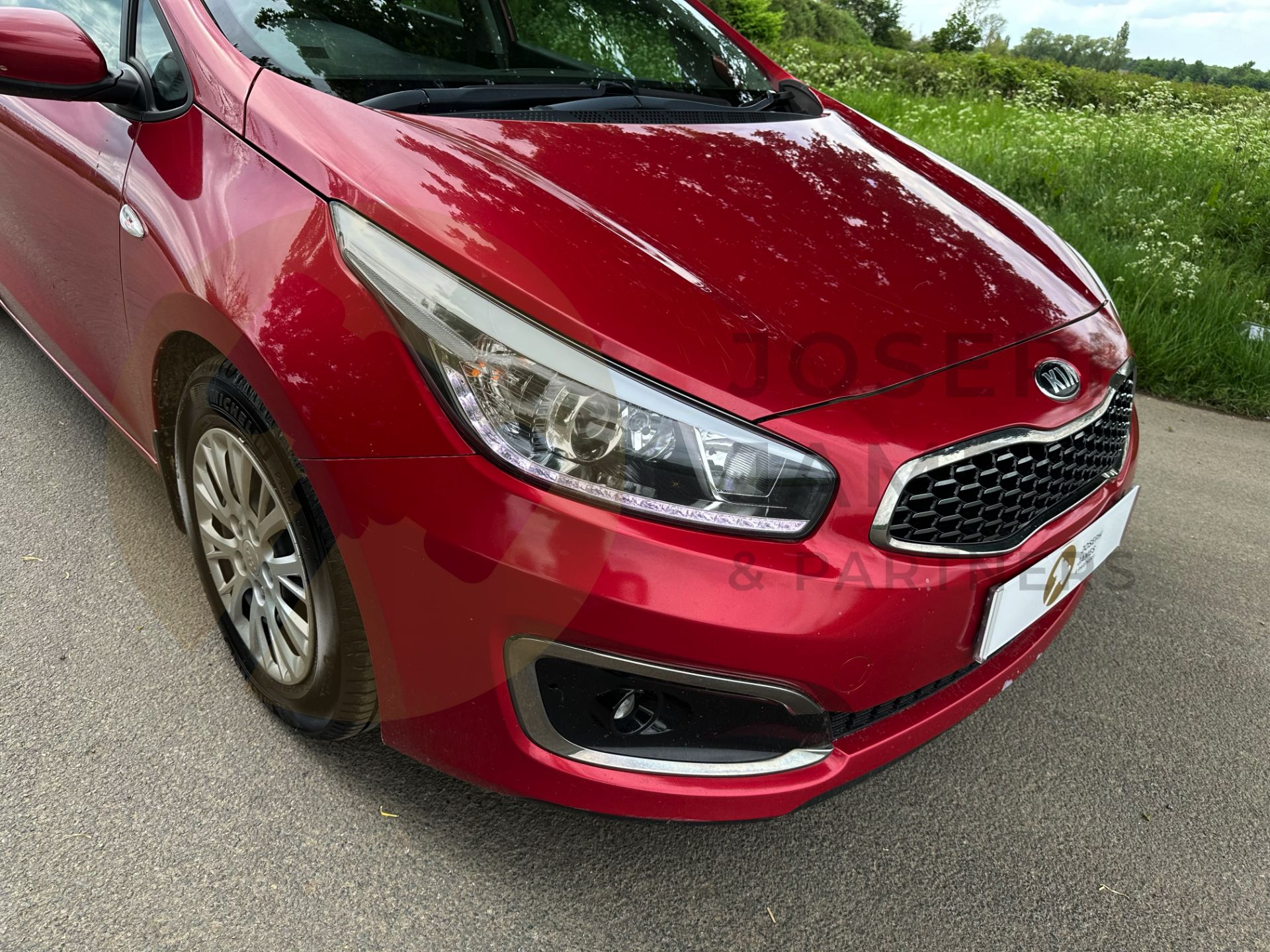 (ON SALE) KIA CEED *5 DOOR ESTATE* (2018 - EURO 6) 1.6 CRDI 'ECO-DYNAMICS' - 6 SPEED *AUTO - Image 15 of 41