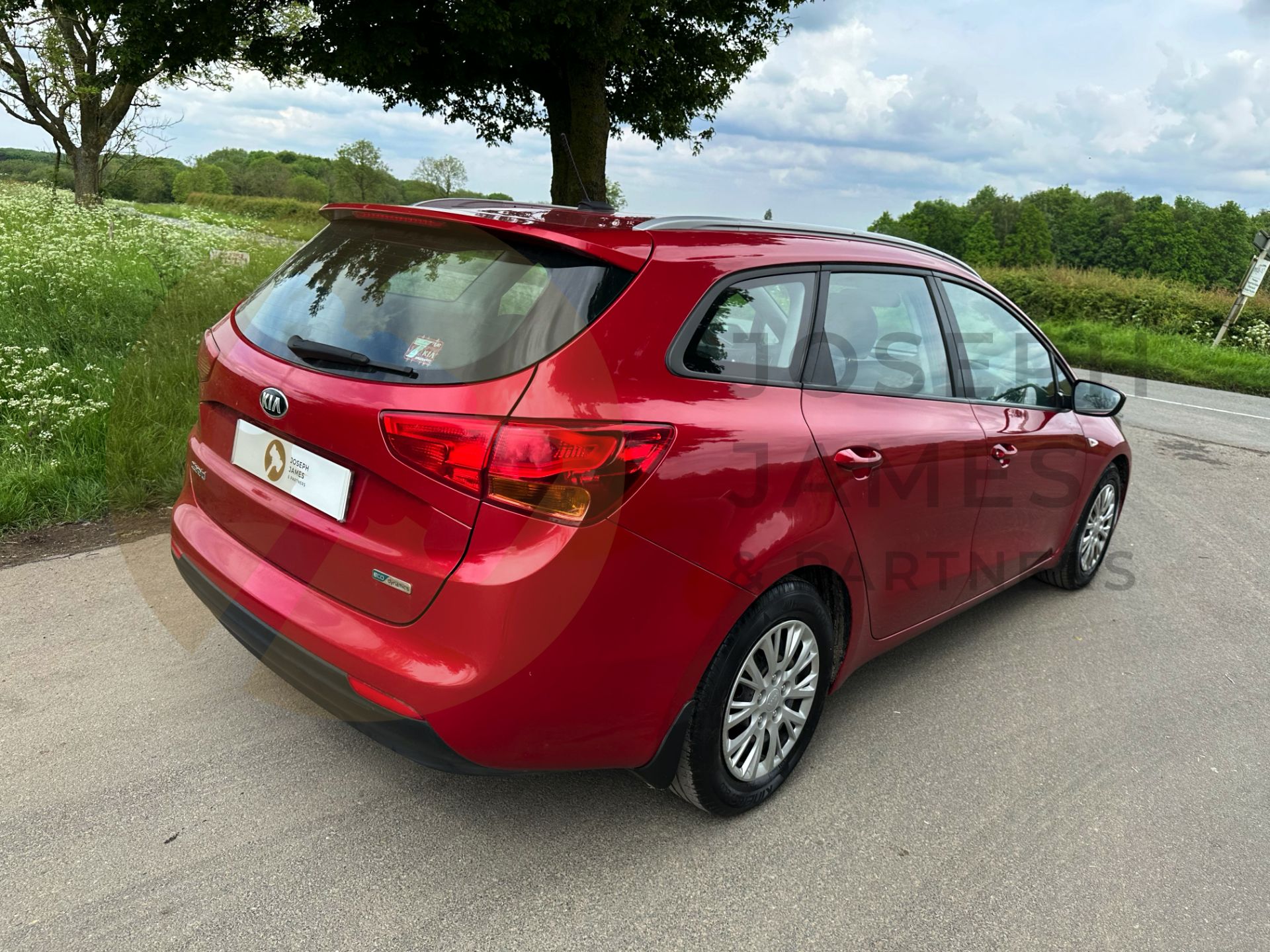 (ON SALE) KIA CEED *5 DOOR ESTATE* (2018 - EURO 6) 1.6 CRDI 'ECO-DYNAMICS' - 6 SPEED *AUTO - Image 12 of 41