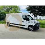 RENAULT MASTER LM35 2.3 DCI *BUSINESS PLUS* - 2023 MODEL - ONLY 54K MILES - 1 PREVIOUS OWNER -EURO 6