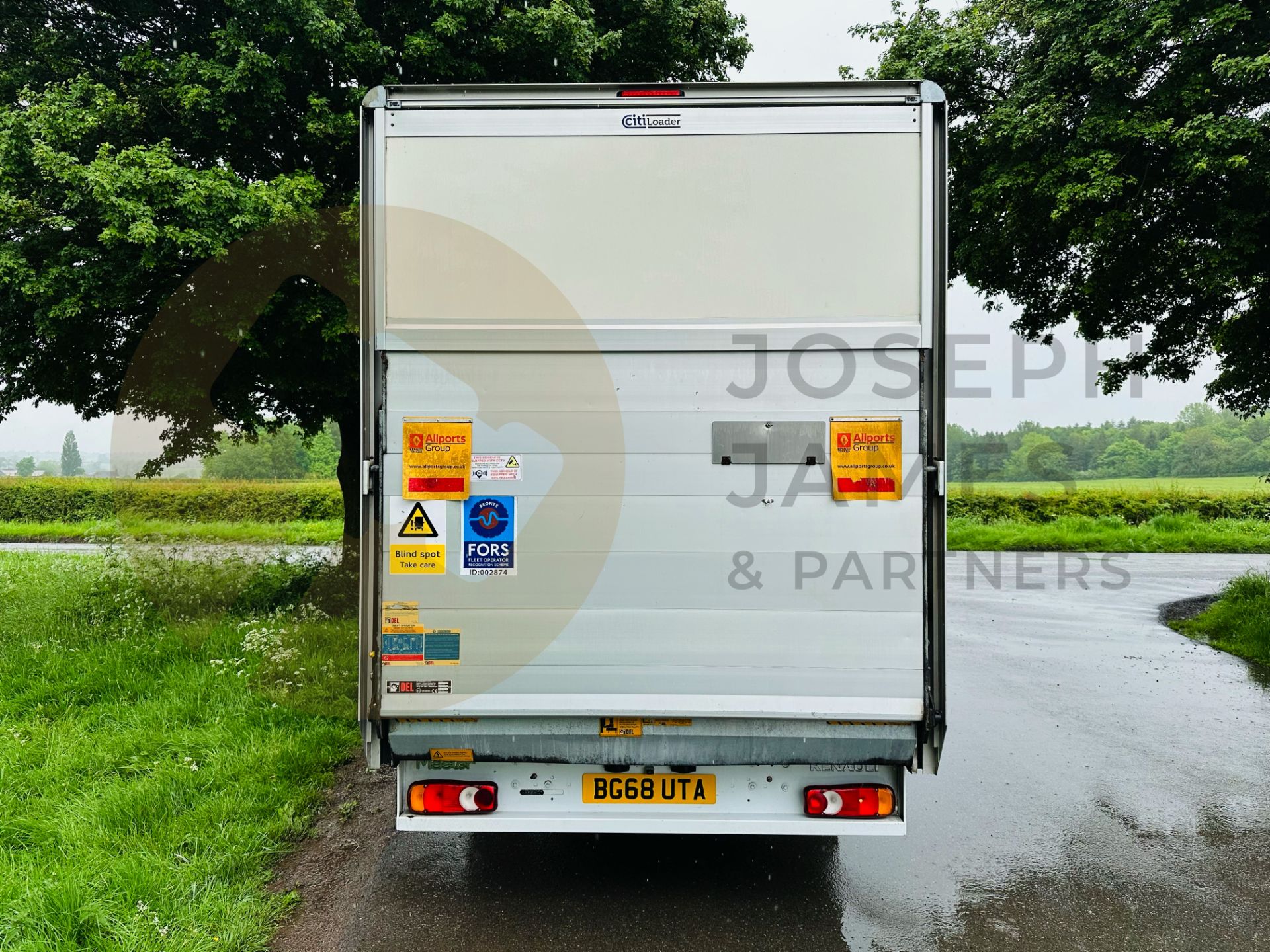 (ON SALE) RENAULT MASTER LL35 *LWB - CURTAIN SIDE / LUTON BOX VAN* (2019 - EURO 6) 2.3 DCI - - Image 8 of 29