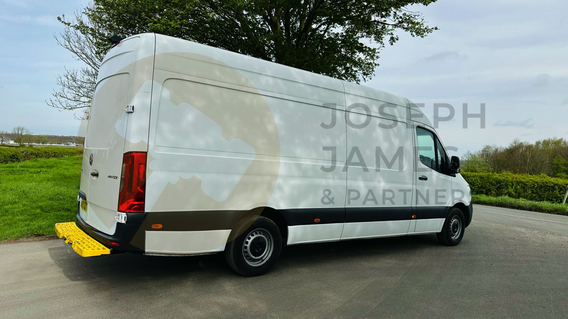 MERCEDES SPRINTER 315CDI PROGRESSIVE LWB / HI TOP (2021 MODEL) EURO 6 (147BHP) CRUISE - DAB - Image 13 of 39