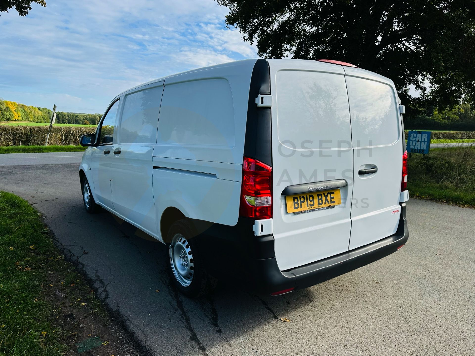 MERCEDES-BENZ VITO 114 CDI *BLUETEC* LWB - 19 REG - ONLY 1 OWNER FROM NEW - ULEZ COMPLAINT - Image 7 of 30