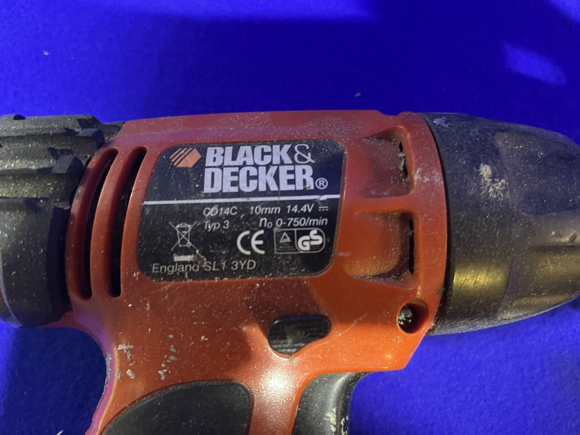 2 x Black & Decker Drills * Spares And Repairs* - Image 5 of 5