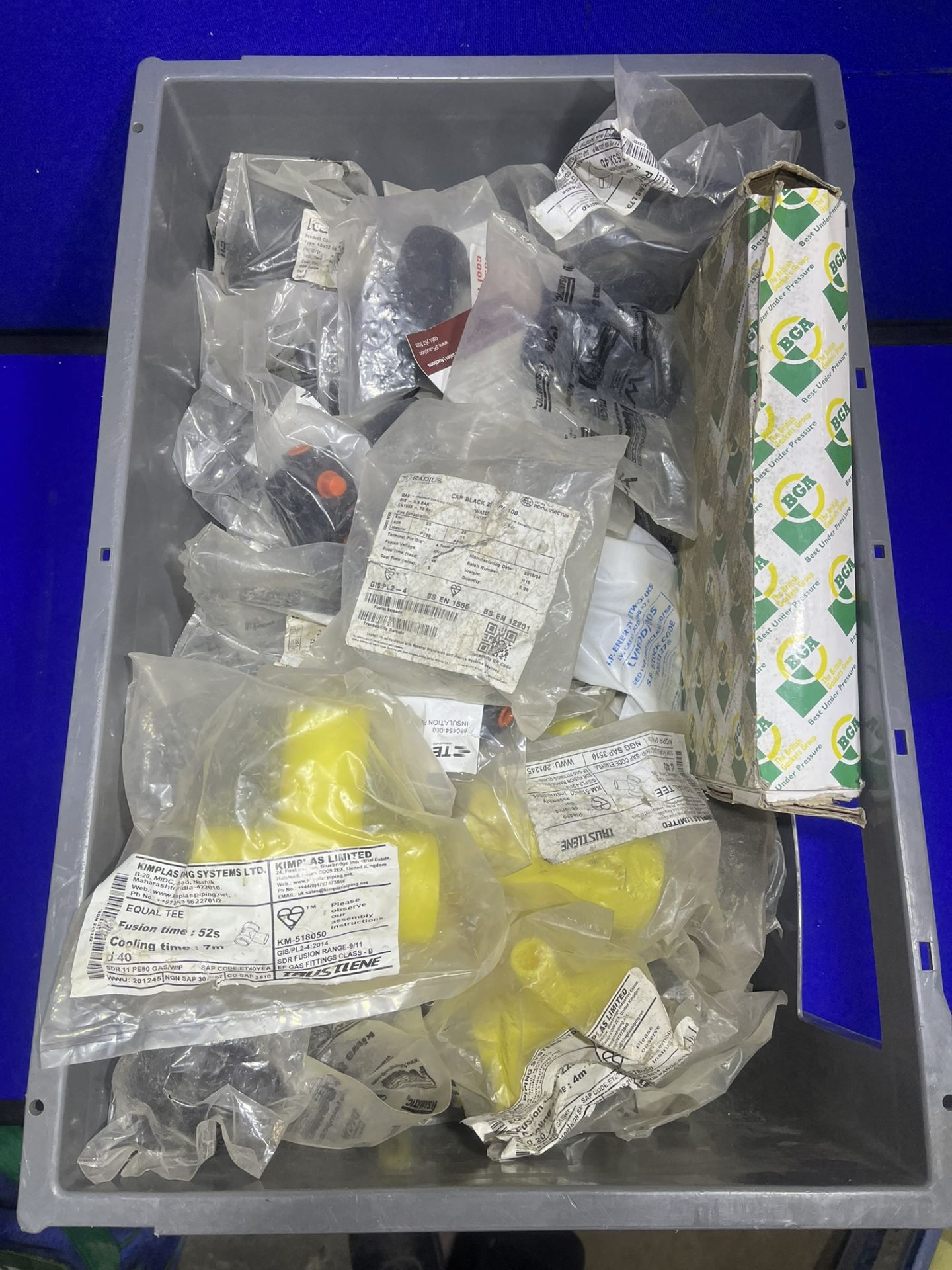 Mixed Lot Of Plastic Pipe Connectors - As Pictured - Image 5 of 5