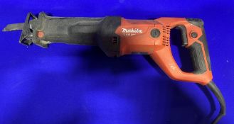 Makita M4501 Reciprocating Saw