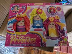 10 x Princess Sparkle Themed Dough Factory Modelling Set