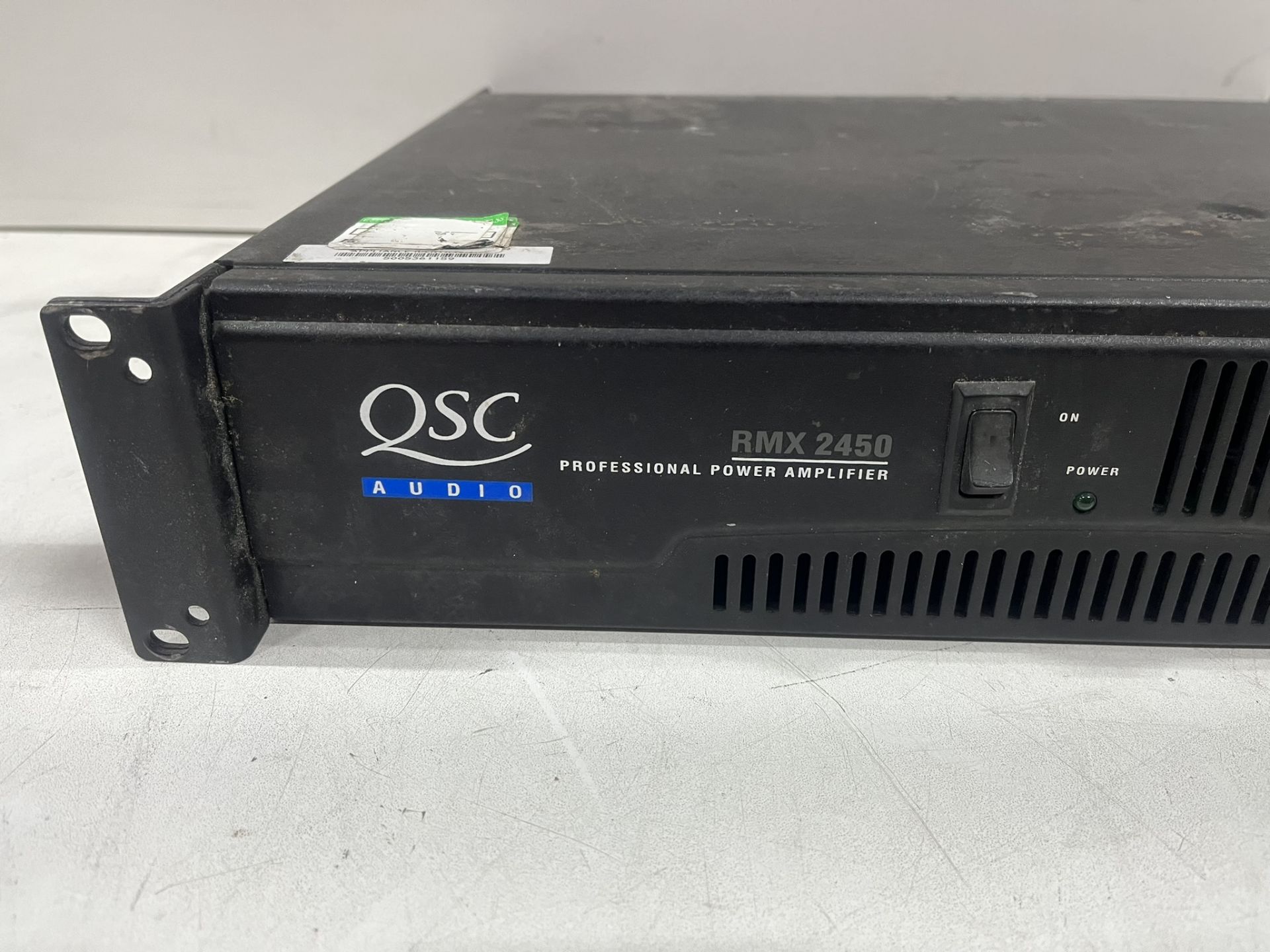 QSC RMX 2450 Professional Power Amplifier - Bild 2 aus 6