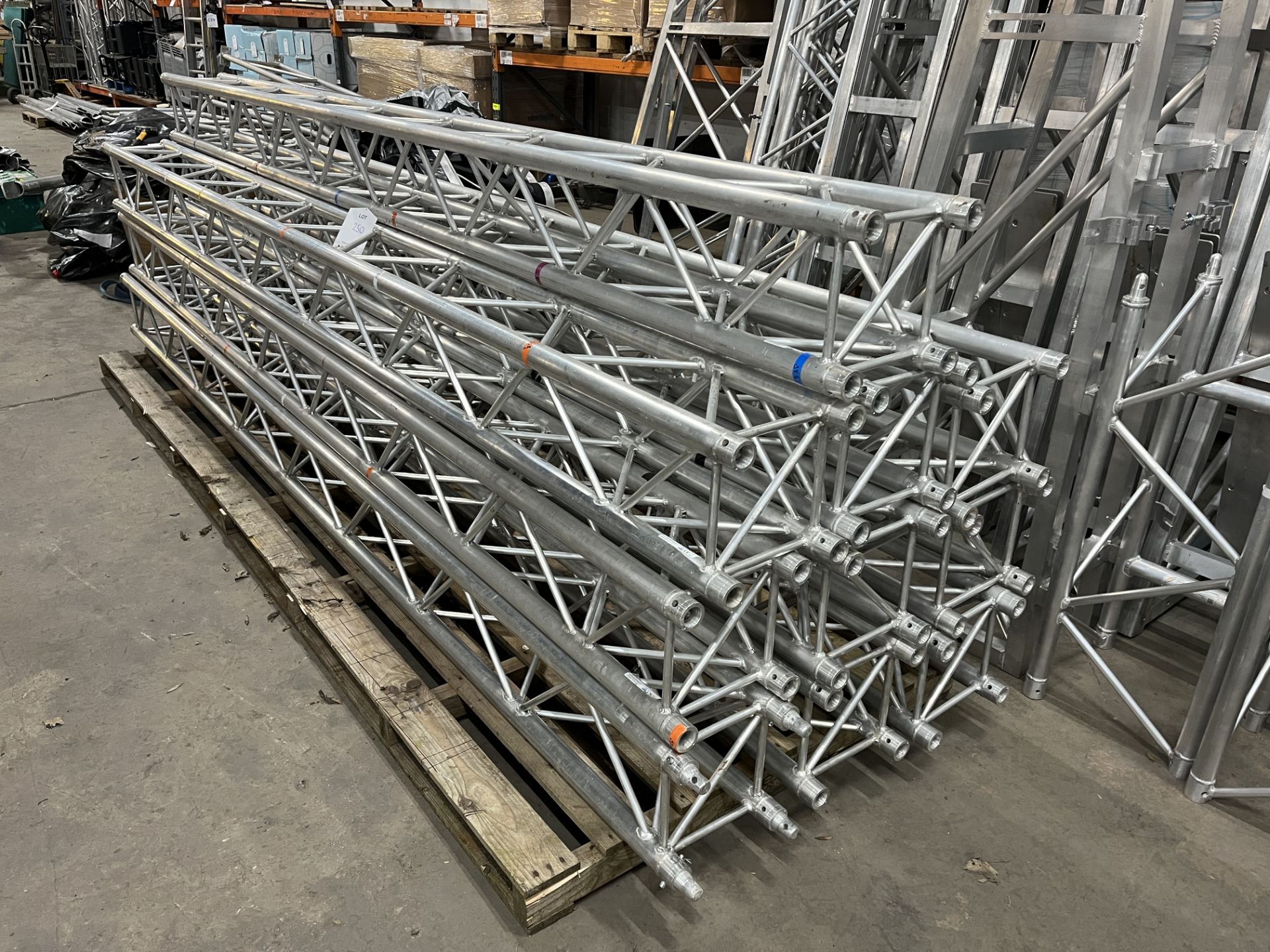 10 x Beamz P30 L-400 Stage Truss