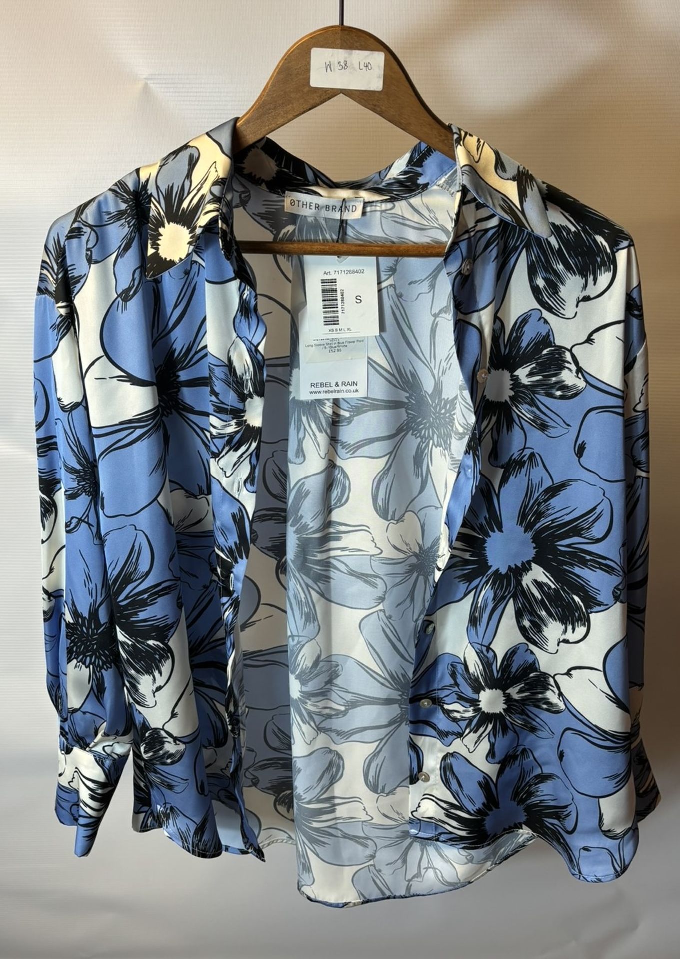 8 x Various Women's Dresses / Blouses / Blazers & Shirts As Seen In Photos - Image 22 of 24