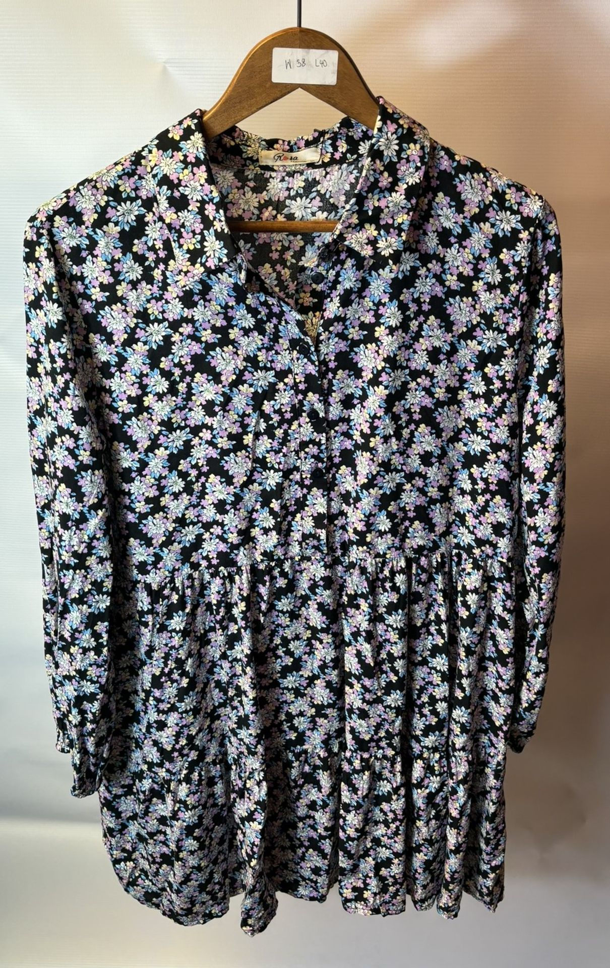 8 x Various Women's Dresses / Blouses / Blazers & Shirts As Seen In Photos - Image 10 of 24