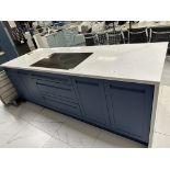 Ex-Display Island w/Silestone Worksurface