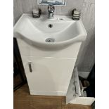 Ex-Display Vanity Unit w/Mixer Tap