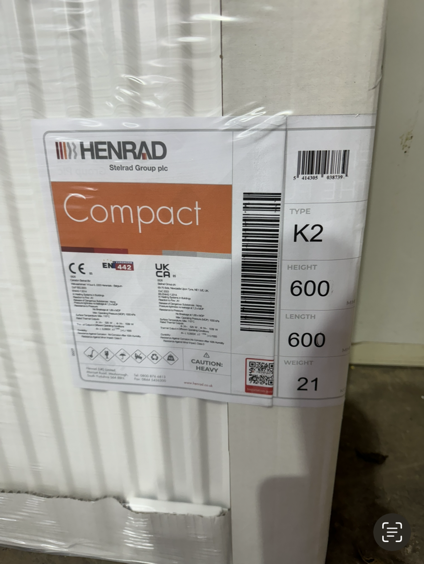 Henrad 600x600 Compact Type 22 Double Convector Radiator - Bild 2 aus 2