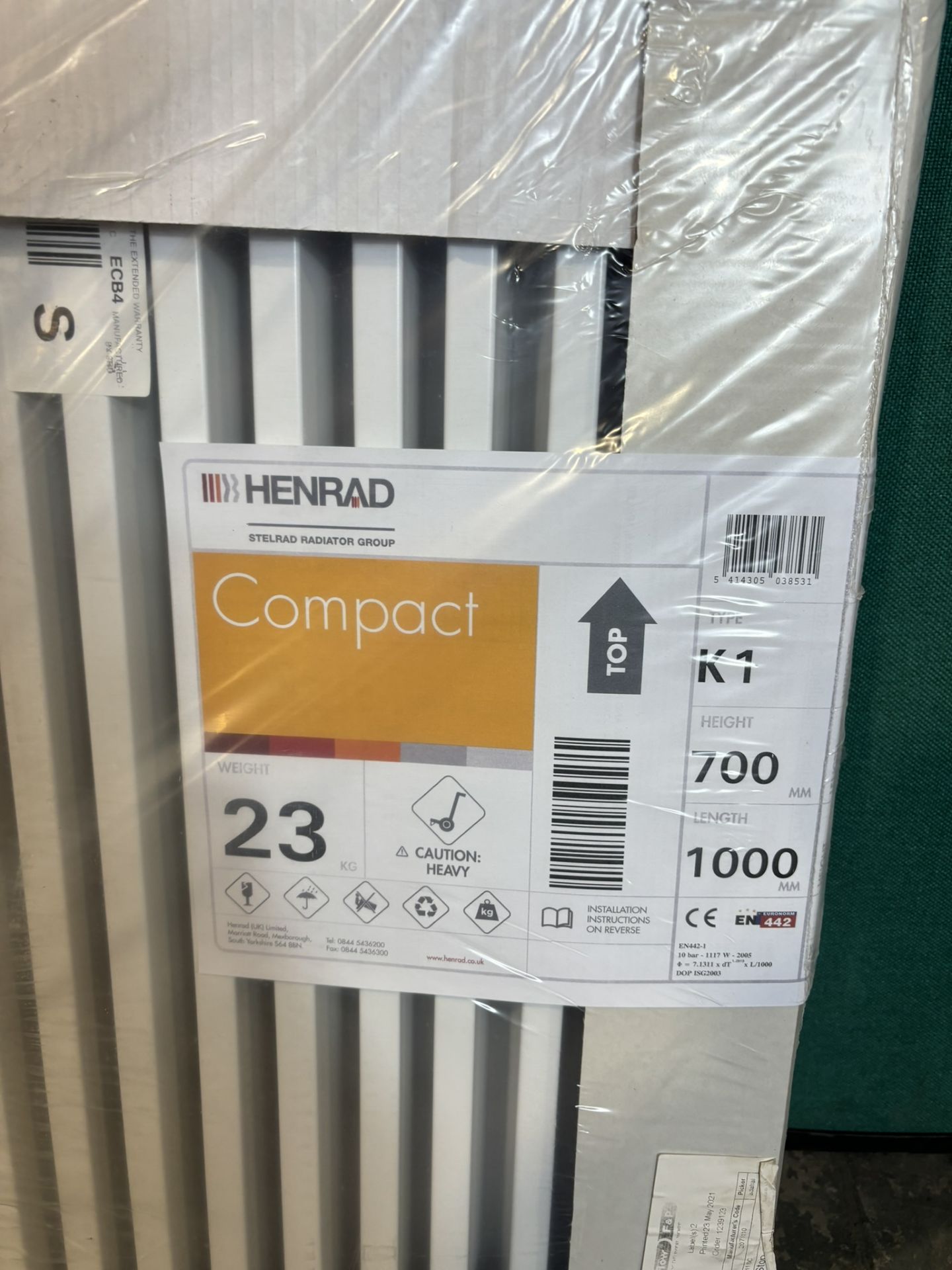 Henrad 700x1000 Compact Type 11 Single Convector Radiator - Bild 2 aus 3
