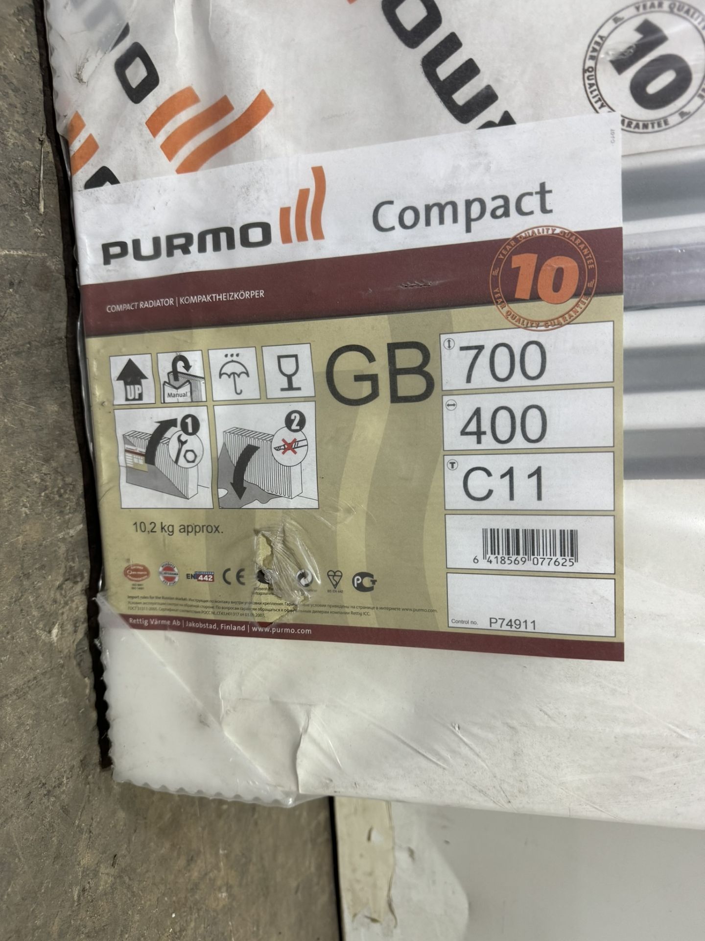 Purmo 700x400 Compact Type C11 Radiator - Bild 2 aus 2