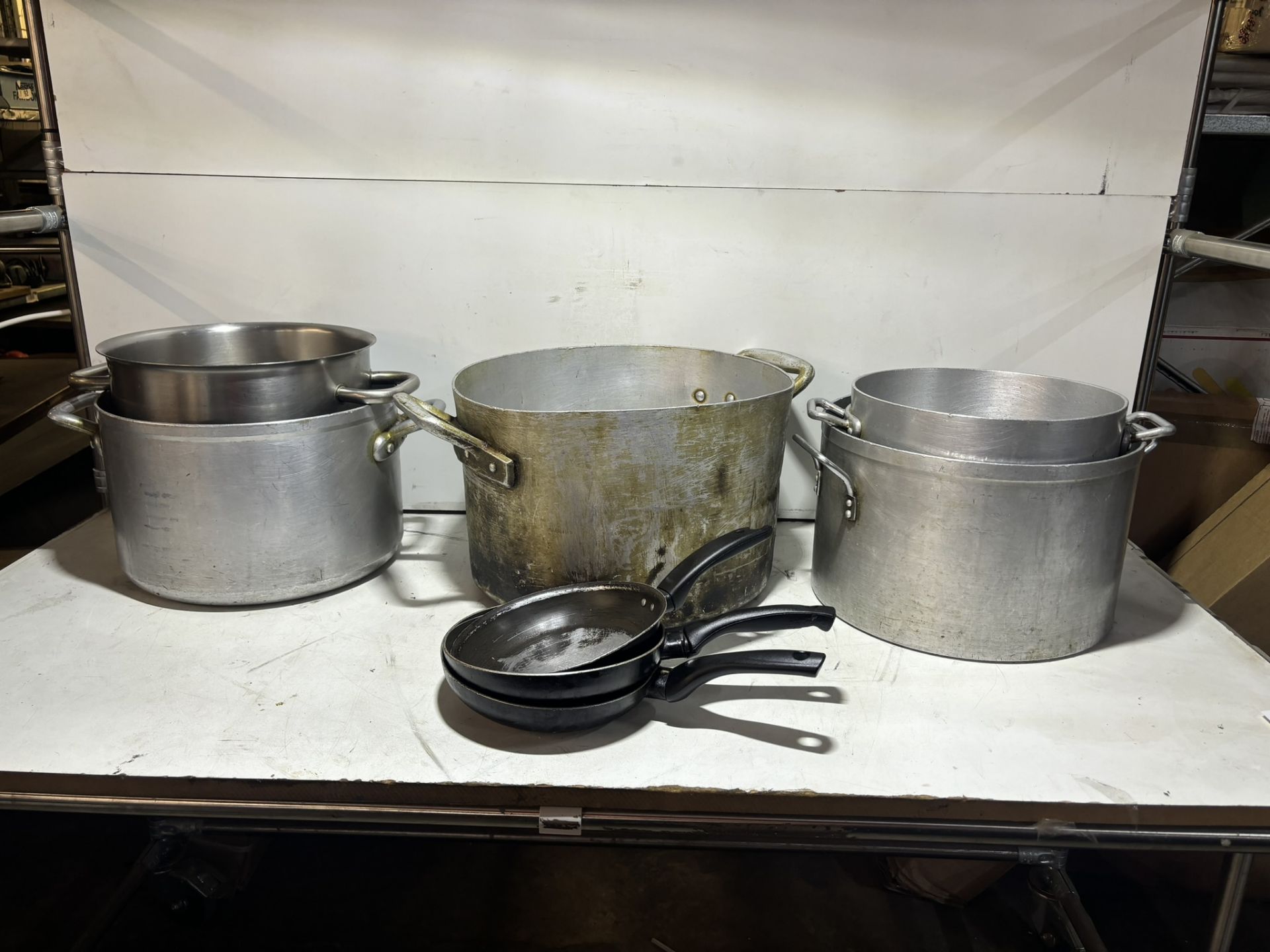 Quantity Of Various Pots,pans & Trays As Seen In Photos - Image 5 of 9