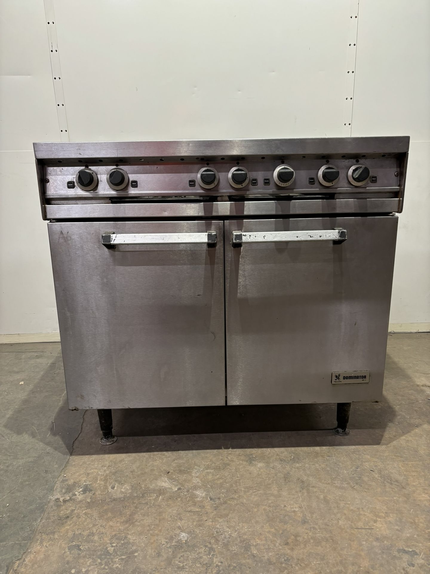 Falcon Dominator Plus G3101/N 6 Burner Natural Gas Oven Range - Image 3 of 6