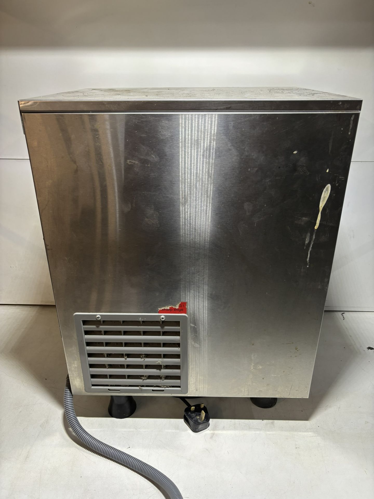 Polar C-Series T316 Automatic Self Contained Cube Ice Machine - Image 6 of 8