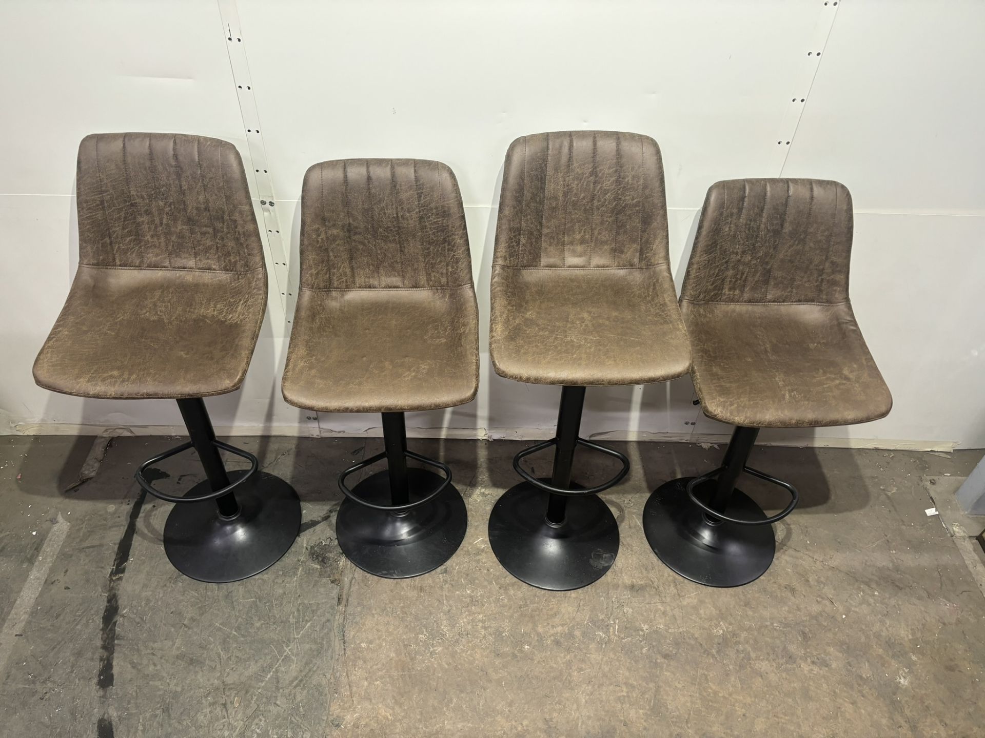 4 x Brown Adjustable Bar Stools - Bild 3 aus 4