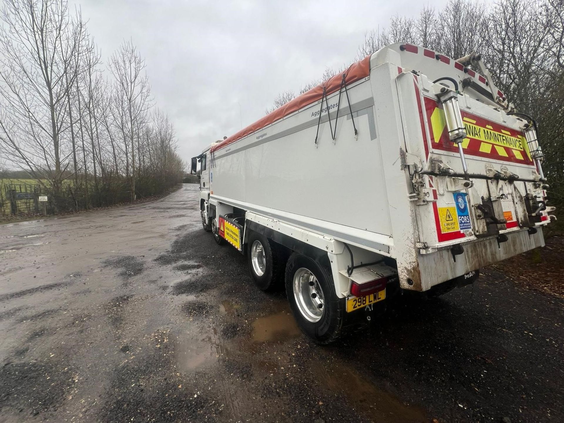 Man TGS 32360 BB Tipper Truck | OX17 DTV | Mileage: 449,427.8 km - Bild 8 aus 11