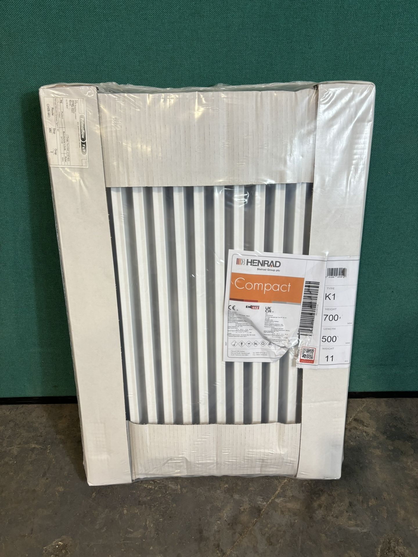 Henrad 700x500 Compact Type 11 Single Convector Radiator