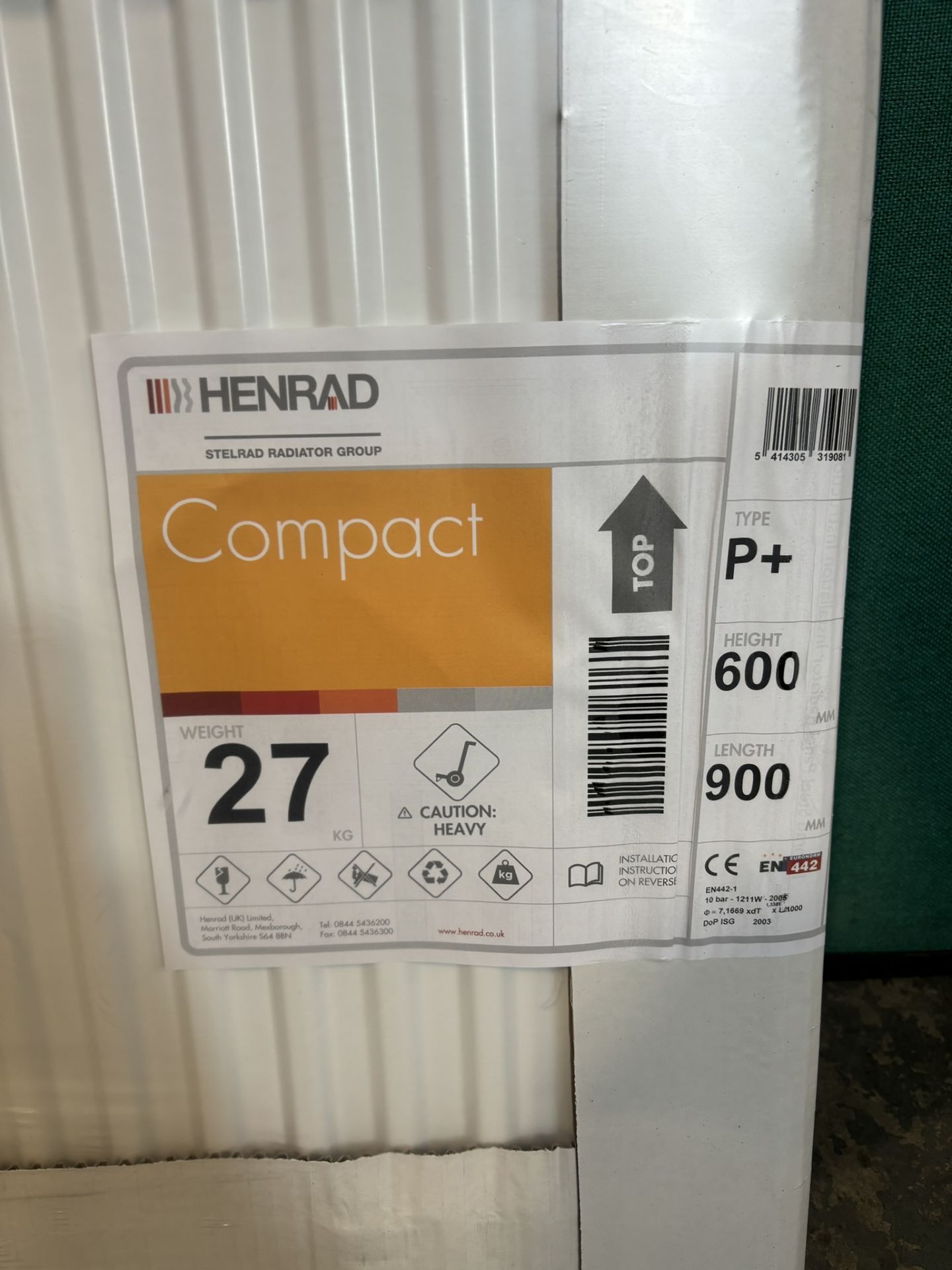 Henrad 600x900 Compact Type 21 Double Panel Single Convector Radiator - Image 2 of 3