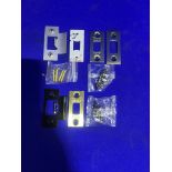 25 x Various Zoo Hardware Door Catches