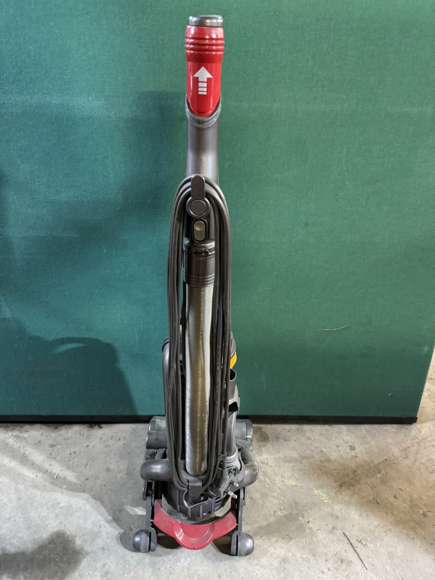 Dyson DC25 Ball All-Floors Upright Vacuum Cleaner - Image 4 of 5