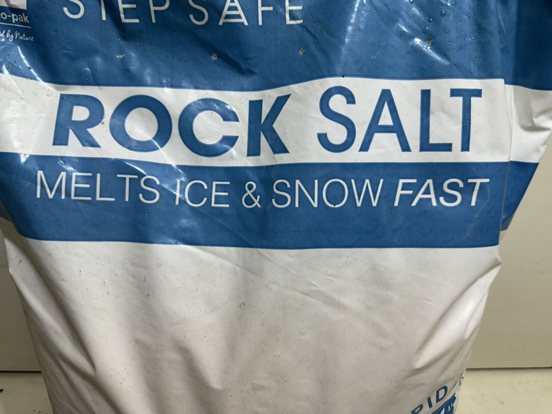 2 x Bags Of Step Safe Rock Salt - Image 3 of 3