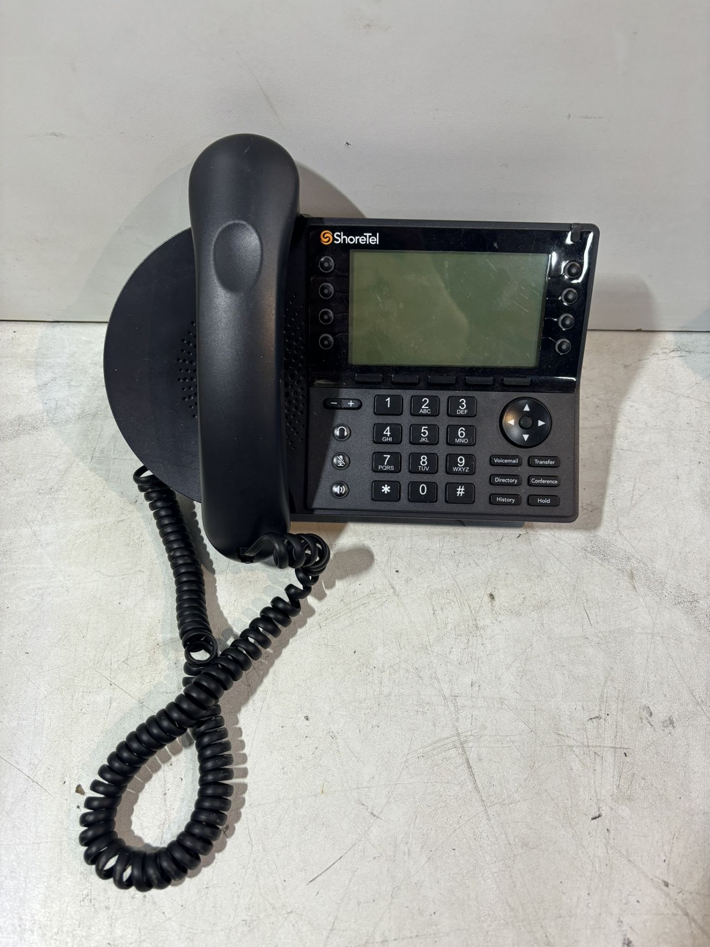 17 x Shoretell IP480 IP Phones