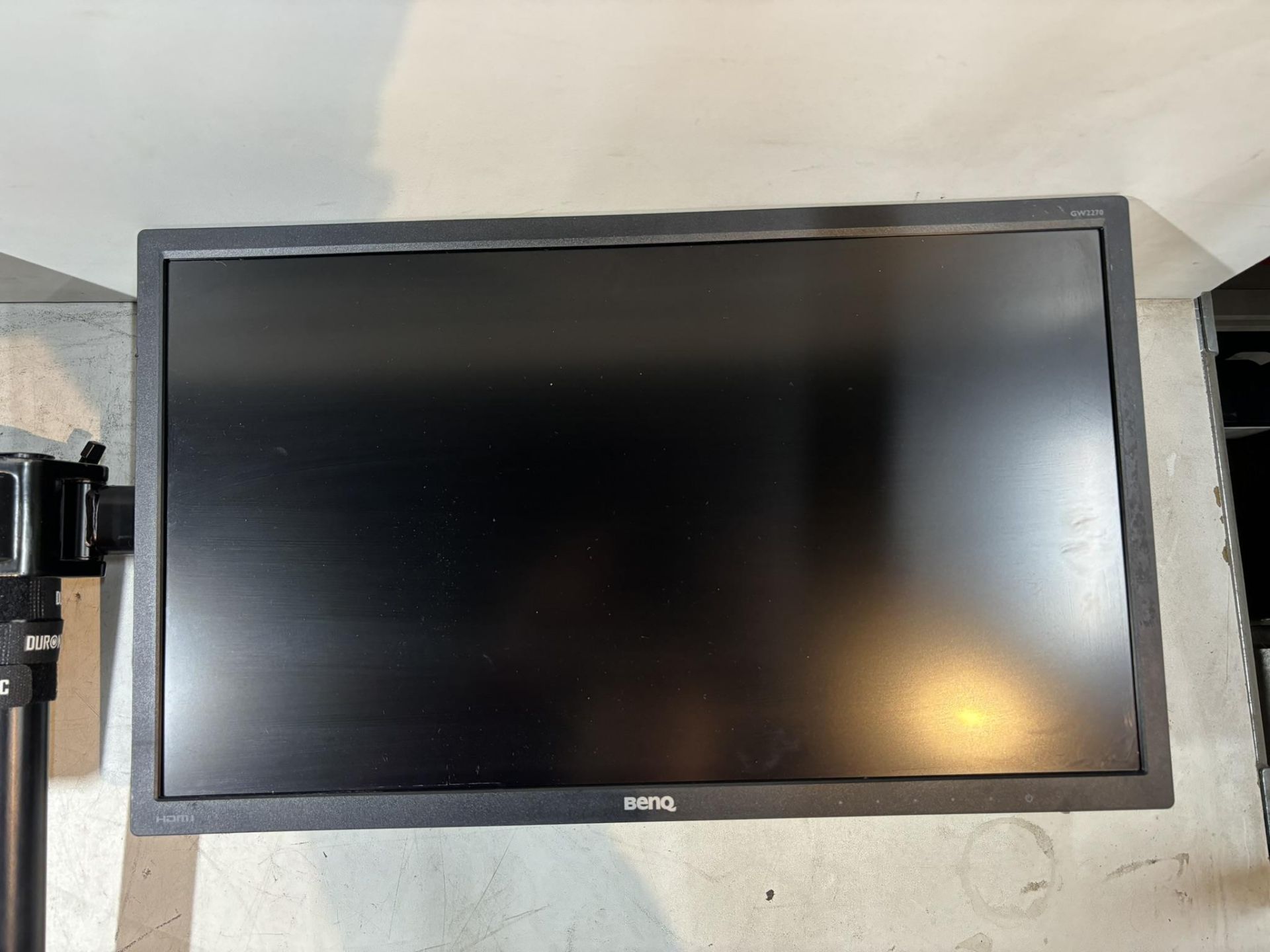 4 x BenQ Gw2270-B 21.5-inch LCD Monitors With Dual Monitor Stands - Bild 8 aus 10