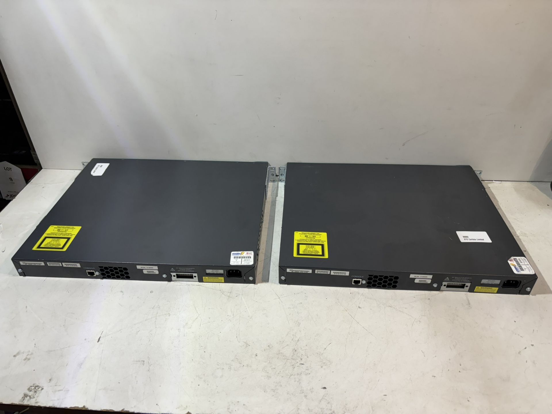 2 x Cisco Catalyst WS-C3560G-24TS-S Switches - Bild 8 aus 12